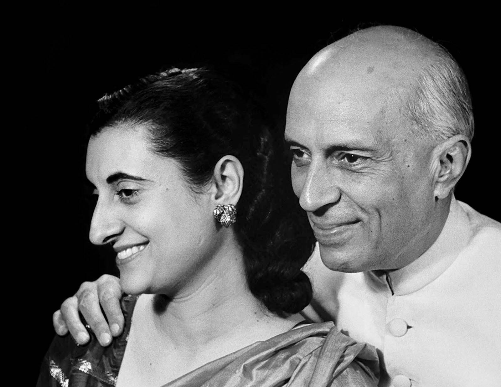 jawaharlal nehru with indira gandhi